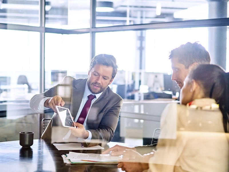 contractdistrictgroup-designbrand-CRM-03